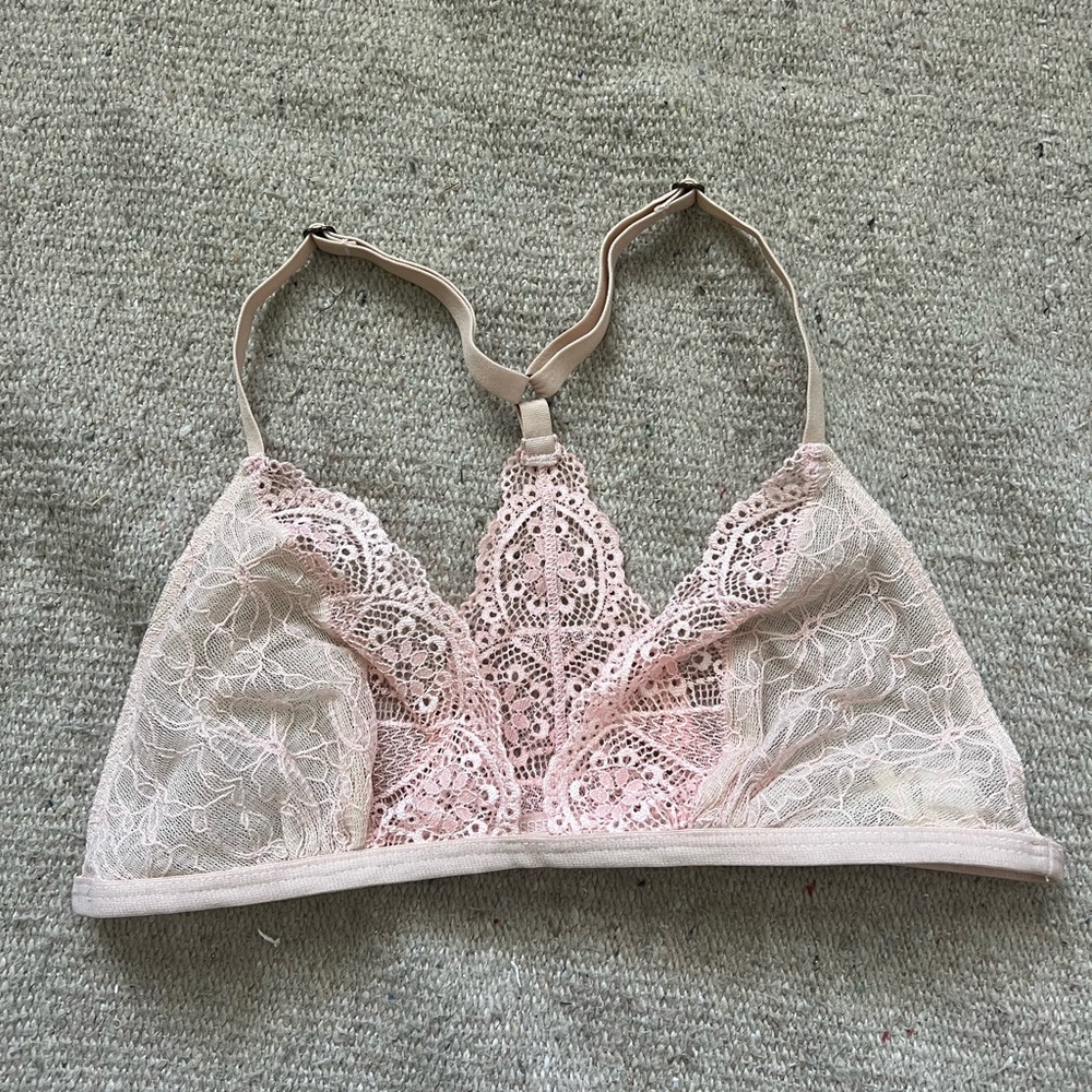 Xirena Lace Bra - Pink